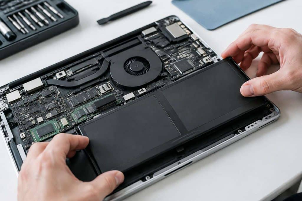Comment changer la batterie de son ordinateur portable ?